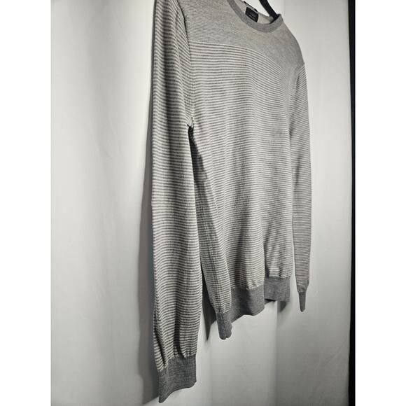 J Crew 100% Merino Wool Striped Grey Sweater Crew Neck Pullover Men's Medium - Picture 3 of 8